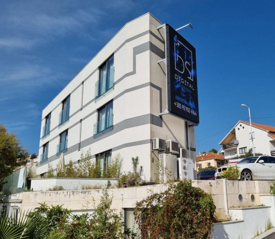 Hotel Jona بودْسْتغانا المظهر الخارجي الصورة