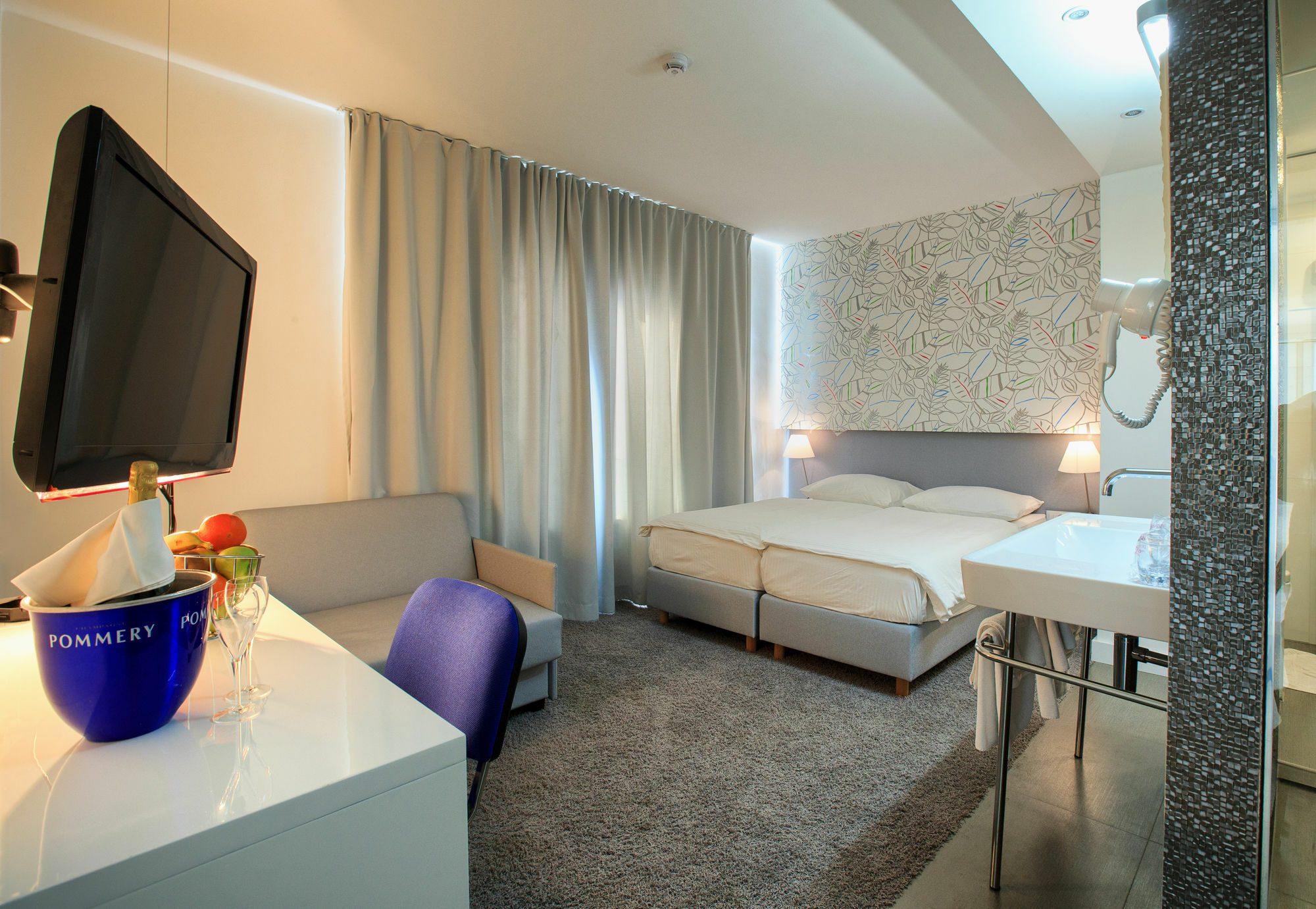 Hotel Jona بودْسْتغانا المظهر الخارجي الصورة
